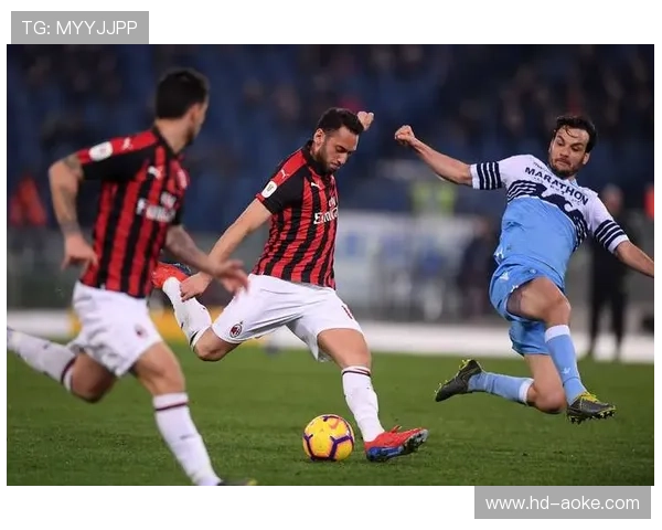 AC米兰VR训练与街头训练并行,意甲青训模式迎来技术革新 AC米兰VR训练与街头训练并行,意甲青训模式迎来技术革新